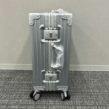 キャリーケース スーツケース 機内持ち込み 40L キャリーバッグ シルバー_画像2