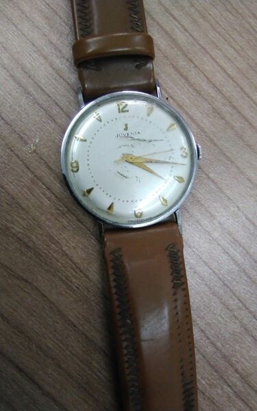 ヴィンテージ　ジュベニア　腕時計