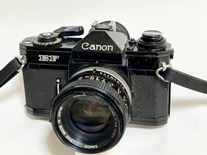【RE-9】シャッターOK☆Canon キャノン 一眼レフフィルムカメラ EF ブラックボディ+レンズ:FD 50mm 1:1.4 S.S.C/ヤマト60s