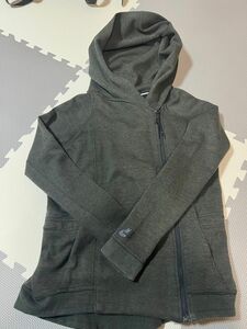 NIKE WMNS TECH FLEECE CAPE カーキ