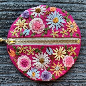  change purse . accessory inserting medicine lip Mini circle pouch *linen( flax ) pink rose etc.. flower. hand embroidery * hand made 