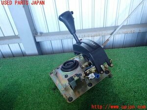 2UPJ-14067555]ランクル80系(FZJ80G)ATシフトレバー 中古