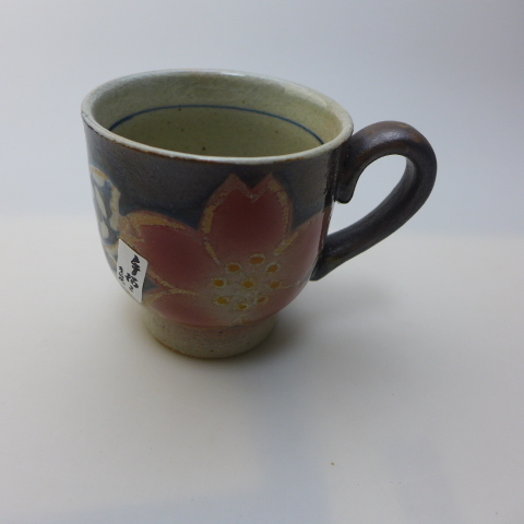 ★Great value★Arita ware★Ground pattern★Flower painting★Mug★Mug★Made by an artist★Hand-painted, Tea utensils, Mug, Ceramic