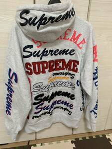 超美品 綺麗！ シュプリーム Supremeパーカー