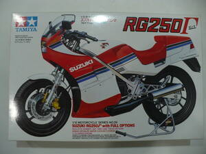 スズキ RG250Γ（フルオプション） （1/12スケール オートバイ No.29 14029）