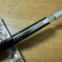 新品 廃盤 MITSUBISHI 三菱鉛筆 Uni ユニ Hi-uni ハイユニホルダー 芯ホルダー 2.0mm シャーペン F ドロップ式 製図 ケース付 昭和レトロ_画像8