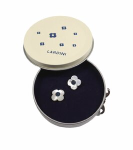 ラグジュアリーな輝きの白蝶貝！【 LARDINI / ラルディーニ (伊 】ブートニエール（フラワーモチーフ）デザインのカフリンクス /シルバー紺