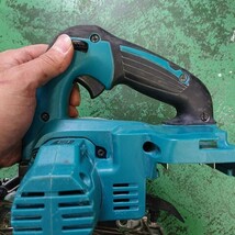 【中古現状品】MAKITA　マキタ　HS470DZ　充電式丸ノコ　本体のみ_画像4