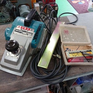 【中古現状品】Makita マキタ 170mm 電気カンナ 1806B