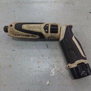 【中古現状品】MAKITA　マキタ　TD021D　7.2V　充電式ペンインパクトドライバ　バッテリー×1付属