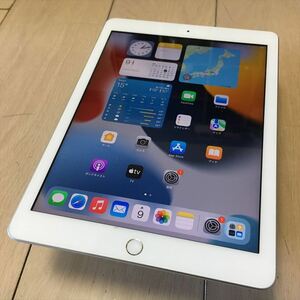 期間限定 12日迄! 521) Apple iPad 第6世代 WiFi 32GB シルバー 9.7インチ Retina A10/32GB MR7G2J/A（140521）