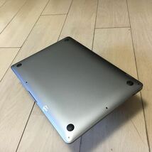 2020年モデル! 545）Apple MacBook Air 13インチ 2020 Core i5 1.1GHz/RAM 8GB/SSD 256GB（140545）_画像6