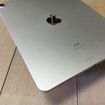 美品! 546) Apple iPad Air 第4世代 WiFi 64GB シルバー 10.9インチ Retina A14Bionic (140546)_画像6