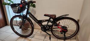 ブリヂストン 24型 ジュニア子供用自転車　6段変速　色　黒/赤　美品　新潟市引取り可能