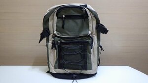 c500〔格安1000円スタート!!〕展示品 リュック グリーン × ベージュ 大容量 旅行 お出掛け バックパック アウトドア 山