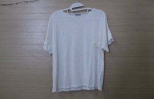 w52-40446 中古品 YVETT ラッフルスリーブ ホワイト 白色【XL】 Tシャツ 半袖 バスト93~101cm 身長154~162cm※シミ