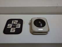 M115-48686 Apple Watch アップル ウォッチ SE2 GPSモデル 40mm スターライトアルミニウムケースとスターライトスポーツバンド/レギュラー_画像2