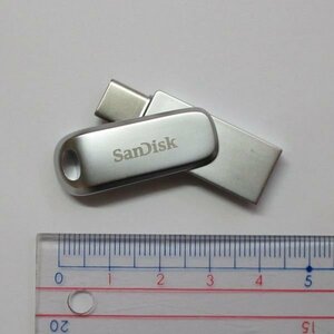 動作確認済み SanDisk USB3.0/Type-C/Type-A兼用 USBフラッシュメモリー 256GB 回転式キャップ 銀色