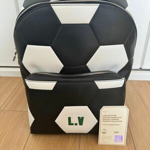 【極美品】LOUIS VUITTON ルイヴィトン アポロ 2018年 FIFA ルイヴィトンリュック　ルイヴィトンバックパック