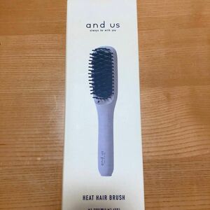 3COINS and au ヒートヘアブラシ heat hair brush