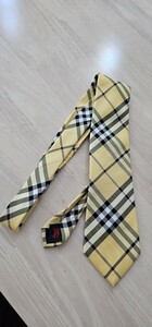 [ бесплатная доставка!] Burberry Black Label шелк бренд галстук мужской желтый желтый цвет noba проверка BURBERRY BLACK LABEL