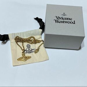 Vivienne Westwood アクセサリーネックレス　ゴールド