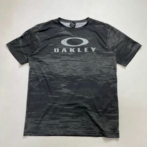 275 美品 OAKLEY オークリー ストレッチ 半袖 Tシャツ カットソー サイズXL ビッグロゴプリント スポーツ トレーニング 40514H