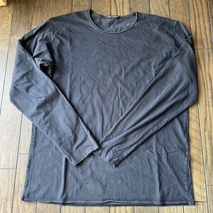 ISSEYMIYAKE 黒　ロングスリーブ Tシャツ　長袖