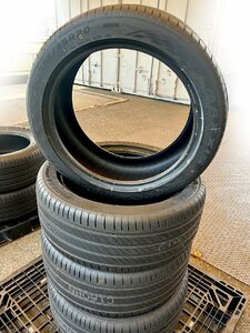 激安中古タイヤ 4本セット 処分価格 2023年製９分山 バリ溝 MAXXIS（マキシス） VICTRASPORT5 255/45R20【離島 沖縄以外送料無料】