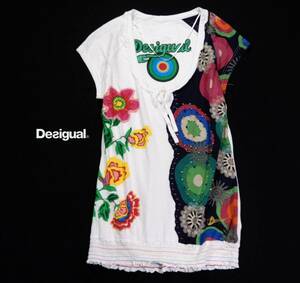 デシグアル Desigual お洒落 可愛い 花柄 総柄 ビーズ付き デザイン プルオーバー カットソー M