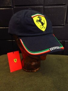 ｍ4281 タグ付き未使用保管品　Ferrari　キャップ　帽子　ネイビー　ワッペン　ししゅう ONE SIZE OFFIAL PRODUCT 011925819