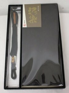 a8109　未使用品　衣舞　鏡水の舞　泥染　喪服用　黒　花模様　帯揚げ　帯締め　2点セット　