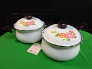 ｍ2115 未使用保管品　Sanko Ware　ホーロー鍋2個セット　片手鍋/両手鍋　昭和レトロ　花柄　サンコーウェア　江尻ホーロー　16cm1.5