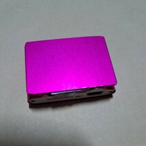 ジャンク品　部品取り　 故障品　メーカー　型番不明　クリップ式 デジタルオーディオプレーヤー 本体のみ　ピンク　赤紫_画像6