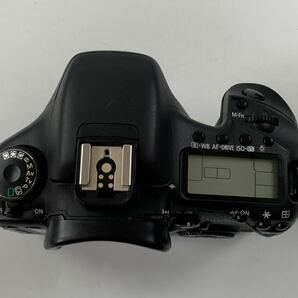 1000円~■★通電確認のみ★Canon キャノン EOS 7D デジタル一眼レフカメラ ボディ バッテリー★okoy2654034-157★t9189の画像4