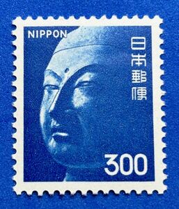  новый марки с изображением флоры, фауны, национальных сокровищ 1972 год серии [. удача храм . голова ]300 иен не использовался NH прекрасный товар совместно сделка возможно 