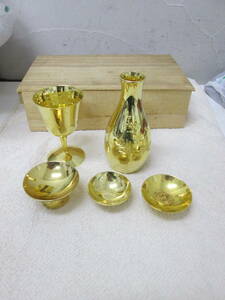 (24)!24K GP посуда для сакэ 5 позиций комплект золотой чашечка для сакэ 3 бутылочка для сакэ Mini бокал для вина 10 шесть лист . круг . правый накладывающийся другой ястреб. перо сосна. лист слива. цветок . примерно 340g