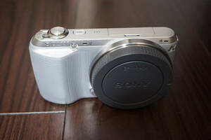 [ new goods unused / super-beauty goods ]Sony Sony digital single-lens camera NEX-C3 body silver ( foreign model )
