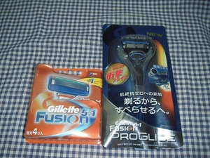 ★送料無料！/未使用シェーバー本体＆5枚刃5個/ジレット/Gillette 5+1/Fusion PROGLIDE/激安セット★