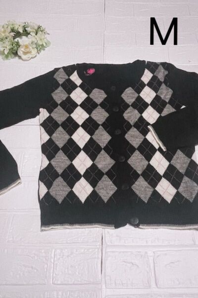 刺繍ロゴ アーガイル柄カーディガン☆*。
