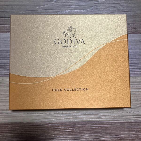 GODIVA クラシック　ゴールド　コレクション　20粒 チョコレート