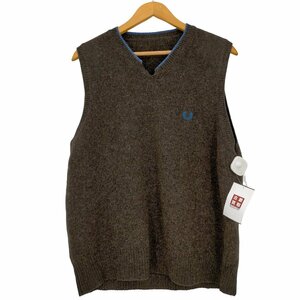 FRED PERRY(フレッドペリー) Vネック ニットベスト メンズ 表記無 中古 古着 0427