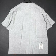 新品 チュウベイ 24SS バックポケット プリント 半袖 カットソー M 灰 【CH1442095_97】 CHUBEI 春夏 メンズ Tシャツ コットン ネームタグ_画像3