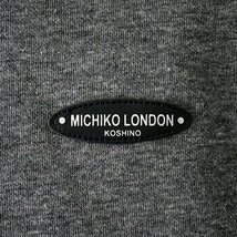 新品 ミチコロンドン 春秋 スウェット ハーフジップ トレーナー M 濃灰 【ML9W-R351_DGA】 MICHIKO LONDON KOSHINO メンズ ロゴ ワッペン_画像5