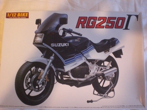 SUZUKI Suzuki RG 250 Gamma GJ21A 1 type initial model Aoshima AOSHIMA model plastic model blue white blue white blue white unassembly 