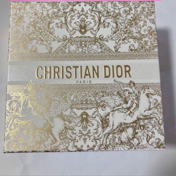 Dior 2023最新限定ギフトボックス