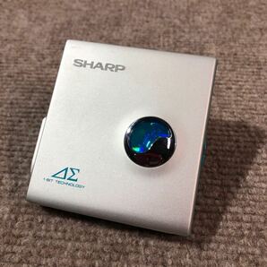 SHARP シャープ MD-DS30-S ポータブル MDプレーヤー コンパクト 通電OK 現状品の画像1