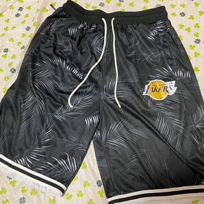 バスパン 2XL フローラル バスケ ショーツ レイカーズ XXL ショートパンツ ハーフパンツ LAKERS 大きいサイズ 黒