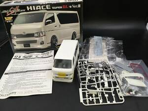 0514-101☆組立途中 HIACE SUPER GL '10 シルクブレイズ 200 Ver.III 箱有り 説明書有り ハイエース プラモデル 当時物 アオシマ 