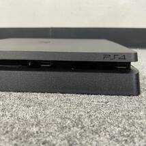 P261-Z15-321 SONY ソニー PlayStation 4 プレイステーション4 CUH-220AB01 通電確認済み 箱.コントローラー電源コード付 ジェットブラック_画像4